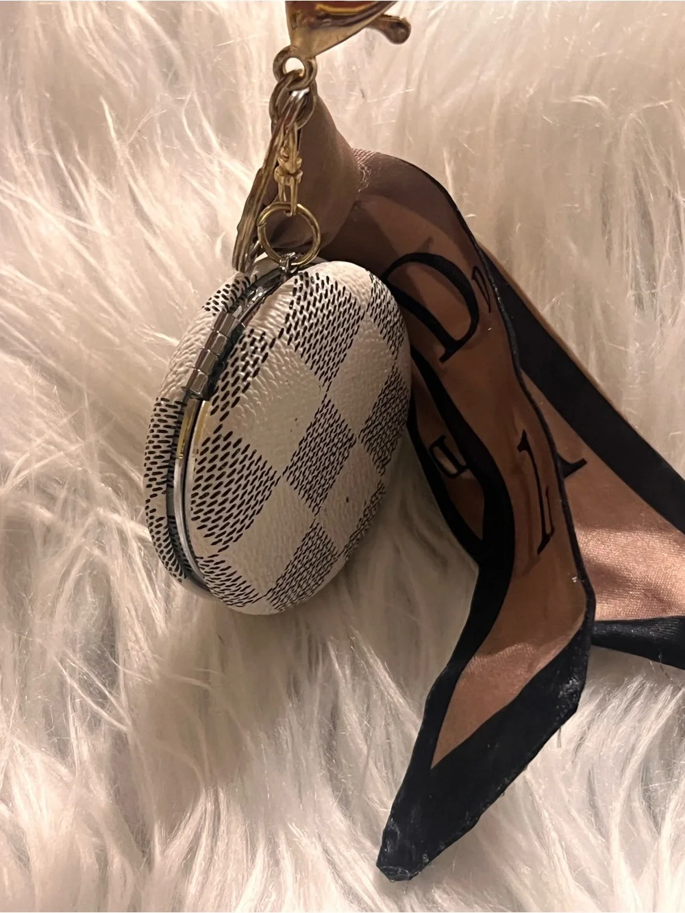Gold Ring Keychain with Beige Check double mirrors and Satin Scarf